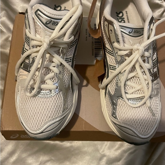 New- ASICS gel kayano 14 - Birch dark pewter - Picture 6 of 6